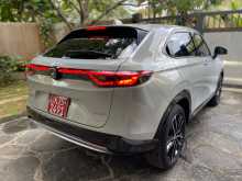 https://riyasewana.com/uploads/honda-vezel-z-2024-2519140912712.jpg