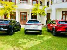 https://riyasewana.com/uploads/honda-vezel-z-2024-2519424212383.jpg