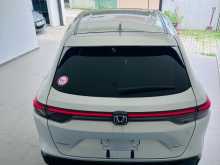 https://riyasewana.com/uploads/honda-vezel-z-2024-3019465112342.jpg