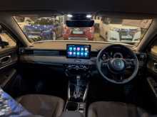 https://riyasewana.com/uploads/honda-vezel-z-2024-36284112694.jpg