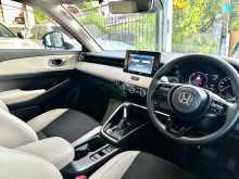 https://riyasewana.com/uploads/honda-vezel-z-2024-513572112293.jpg