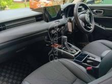 https://riyasewana.com/uploads/honda-vezel-z-2024-61457441210350.jpg