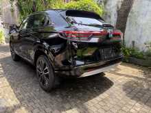 https://riyasewana.com/uploads/honda-vezel-z-2025-113325912014.jpg