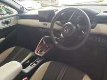 https://riyasewana.com/uploads/honda-vezel-z-2025-1721061412933.jpg
