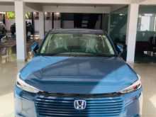 Honda Vezel Z 2025 SUV