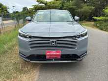 https://riyasewana.com/uploads/honda-vezel-z-2025-1911275812714.jpg