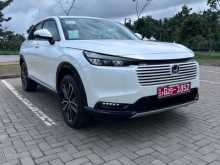 https://riyasewana.com/uploads/honda-vezel-z-2025-1915594912353.jpg