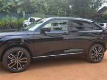 Honda Vezel Z 2025 SUV