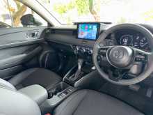 https://riyasewana.com/uploads/honda-vezel-z-2025-2019365712544.jpg
