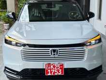 Honda Vezel Z Play Moon Roof 2025 SUV
