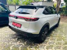 https://riyasewana.com/uploads/honda-vezel-z-2025-2110591612542.jpg
