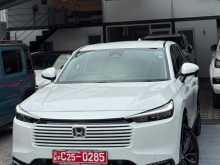 Honda VEZEL Z PREMIUM 2025 SUV