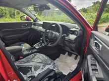 https://riyasewana.com/uploads/honda-vezel-z-2025-238064512033.jpg