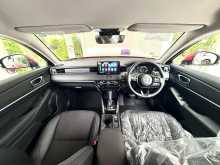 https://riyasewana.com/uploads/honda-vezel-z-2025-2512081012433.jpg