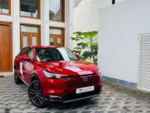 Honda Vezel Z Premium 2025 SUV