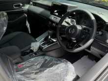 https://riyasewana.com/uploads/honda-vezel-z-2025-2920225912242.jpg