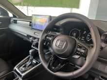 https://riyasewana.com/uploads/honda-vezel-z-2025-3116380112714.jpg