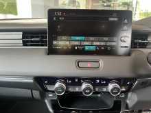 https://riyasewana.com/uploads/honda-vezel-z-2025-3116380112753.jpg