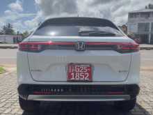 https://riyasewana.com/uploads/honda-vezel-z-2025-615312212582.jpg