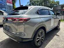 https://riyasewana.com/uploads/honda-vezel-z-2025-620510412403.jpg