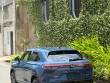 https://riyasewana.com/uploads/honda-vezel-z-2025-712531912364.jpg