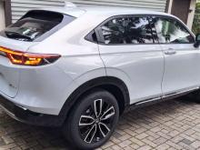https://riyasewana.com/uploads/honda-vezel-z-20818326994.jpg