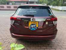 https://riyasewana.com/uploads/honda-vezel-z-209325722603.jpg