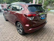 https://riyasewana.com/uploads/honda-vezel-z-209342924942.jpg