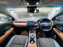 https://riyasewana.com/uploads/honda-vezel-z-210381422313.jpg