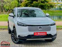 https://riyasewana.com/uploads/honda-vezel-z-2104741142.jpg