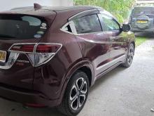 https://riyasewana.com/uploads/honda-vezel-z-21102466835.jpg