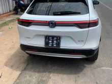 https://riyasewana.com/uploads/honda-vezel-z-2111300422523.jpg