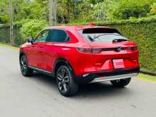 https://riyasewana.com/uploads/honda-vezel-z-21114643442.jpg