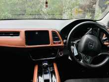 https://riyasewana.com/uploads/honda-vezel-z-2111520422232.jpg