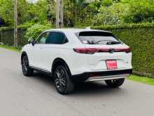 https://riyasewana.com/uploads/honda-vezel-z-21124117132.jpg