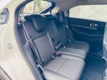 https://riyasewana.com/uploads/honda-vezel-z-21124117746.jpg