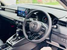 https://riyasewana.com/uploads/honda-vezel-z-21124117884.jpg