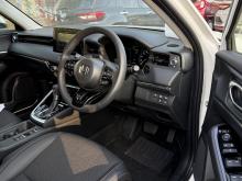 https://riyasewana.com/uploads/honda-vezel-z-211401617775.jpg