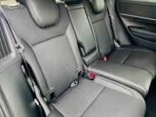 https://riyasewana.com/uploads/honda-vezel-z-21173634545.jpg