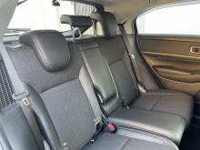 https://riyasewana.com/uploads/honda-vezel-z-212011917515.jpg
