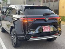 https://riyasewana.com/uploads/honda-vezel-z-212012017856.jpg