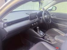 https://riyasewana.com/uploads/honda-vezel-z-2120203924203.jpg