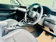 https://riyasewana.com/uploads/honda-vezel-z-21531006235.jpg