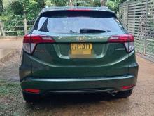 https://riyasewana.com/uploads/honda-vezel-z-221000296465.jpg