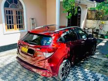 https://riyasewana.com/uploads/honda-vezel-z-2210141417495.jpg