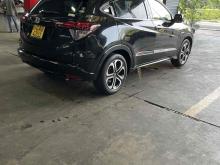 https://riyasewana.com/uploads/honda-vezel-z-2211502124813.jpg