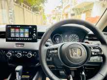 https://riyasewana.com/uploads/honda-vezel-z-22120320494.jpg
