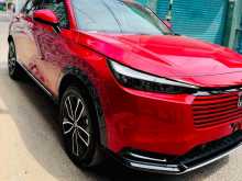 https://riyasewana.com/uploads/honda-vezel-z-22120320702.jpg