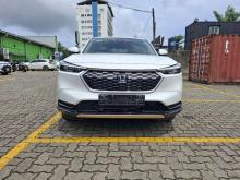 https://riyasewana.com/uploads/honda-vezel-z-221203316886.jpg
