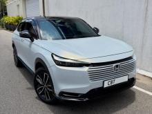 Honda Vezel Z Play Moonroof 2025 SUV